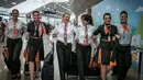 Maskapai penerbangan GOL Airlines menjadikan Hari Perempuan Internasional begitu spesial dengan menghadirkan seluruh awak adalah wanita, mulai dari pilot, co-pilot, pramugari, hingga teknisi, Brasil (8/3). (AFP PHOTO / Yasuyoshi Chiba)