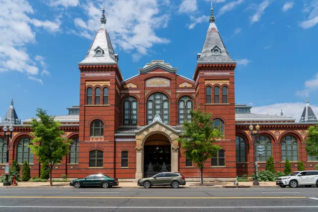 Trump, Smithsonian, dan Amerika