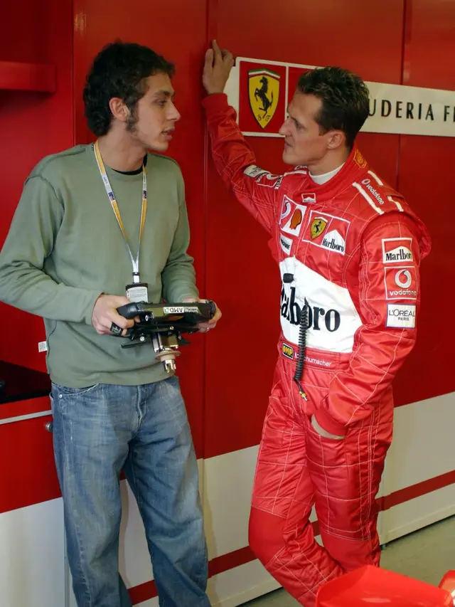 Valentino Rossi dan Michael Schumacher
