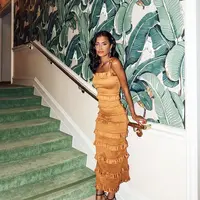 Ternyata, menggunakan koktil dress ada aturannya lho! (Foto: Whowhatwear/ Instagram)