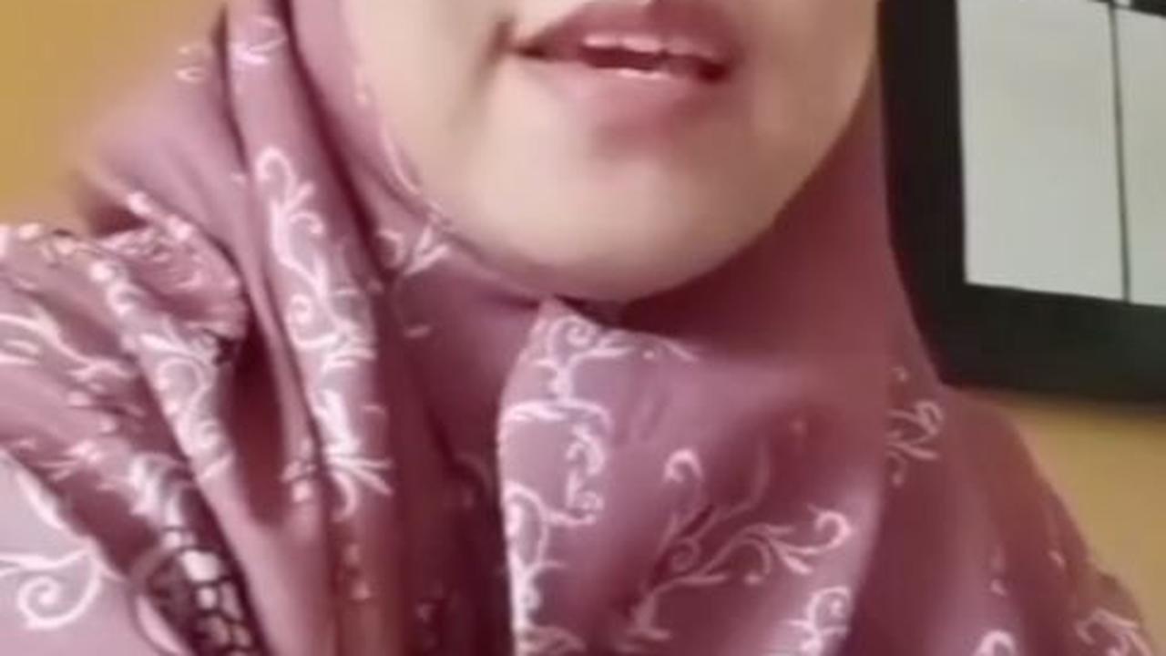 Masyarakat Krisis Adab<br>
