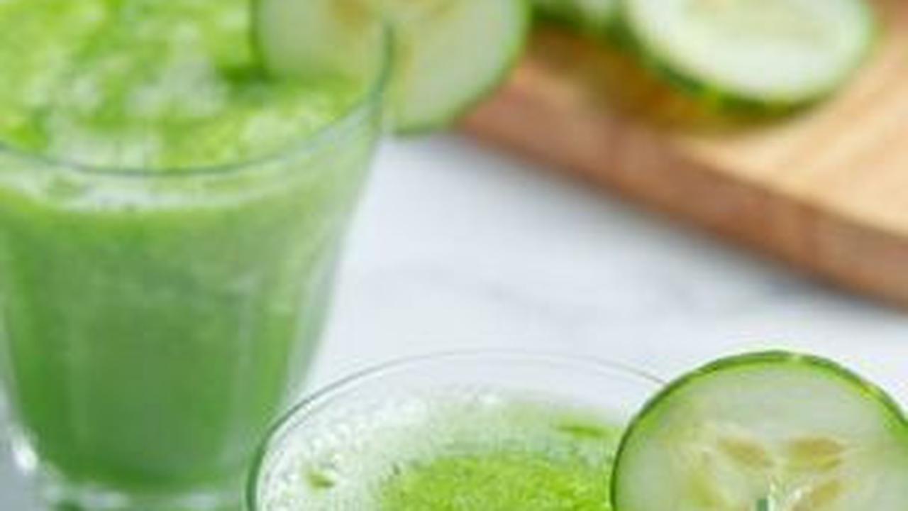 Cobalah jus timun ini dan rasakan sendiri manfaat kesehatannya. Selamat mencoba!