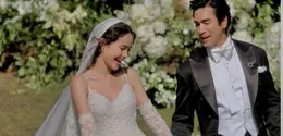 Urassaya Sperbund dan Nadech Kugimiya Menika di Norwegia. [@urassayas]