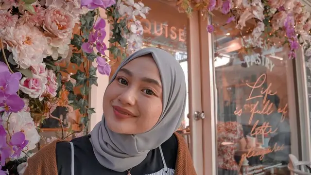 Potret Cantik Lulu Faza Adik Adly Fairuz yang Berprofesi Dokter