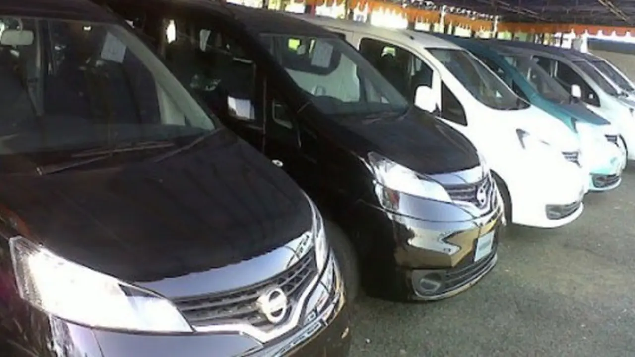 Nissan Eveila (Dealer Nissan)