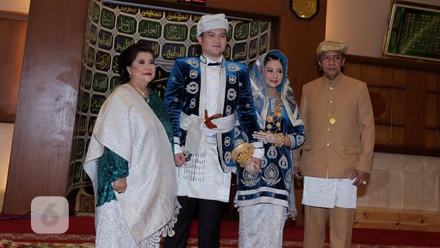 [Bintang] Chikita Meidy