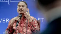 Menteri Pariwisata Arief Yahya mengapresiasi Cirebon yang terus memperkuat akar budaya lewat kesenian tari tradisional.