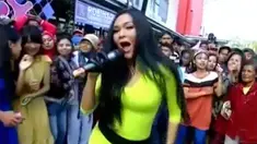 (VIDEO) Dona Amelia - Mujaer Mundur - inbox