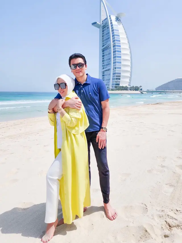 Syahrini dan Reino Barack di Dubai (Instagram/princessyahrini)
