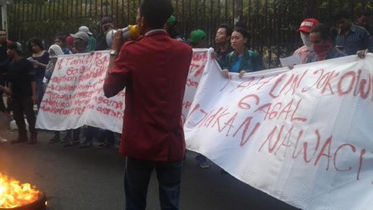 Demo tagih janji Jokowi, puluhan mahasiswa bikin macet Jl Diponegoro
