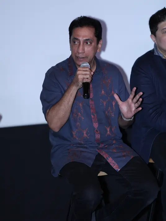 "Ini adalah sebuah kesempatan yang besar karena kita bisa bekerjasama dengan studio besar. Kita akan menampilkan teaser film dan juga mendatangkan sutradara atau pemain.” ungkap Chand Parwez, President Director Starvision. (Galih W. Satria/Bintang.com)