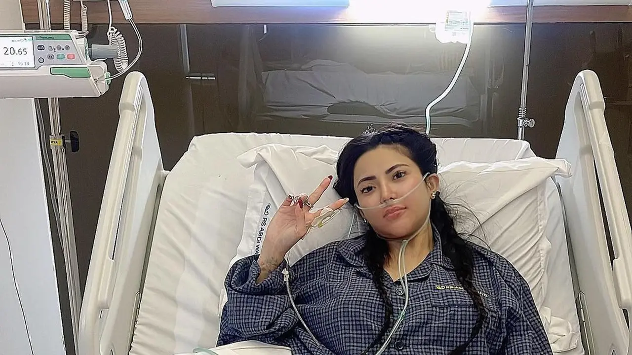 Ayu Aulia Kabarkan Idap Penyakit Leukimia dan Peradangan Rahim