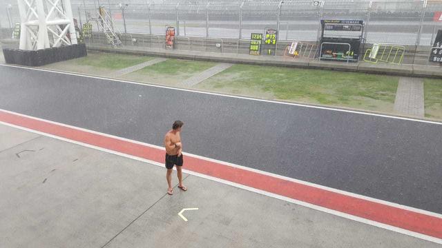 Hujan di Sirkuit Mandalika