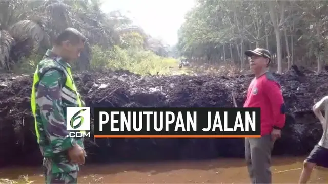 Sebuah video menggambarkan puluhan warga memprotes pembuatan kanal sempat viral di media sosial. Dalam video itu, seorang warga mengatakan kejadian ini terjadi di Kelurahan Tanjung Kapal, Kecamatan Pulau Rupat Selatan, Kabupaten Bengkalis.
