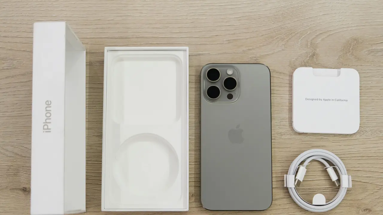 Harga iPhone 15 Pro Max Terbaru 2025