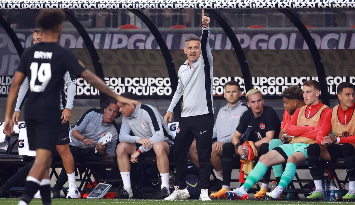 John Herdman juga memiliki pengalaman di klub bersama Toronto FC. Semusim bersama Toronto FC, John Herdman telah memainkan 46 pertandingan, dengan rincian, 17 kemenangan, empat imbang, dan 25 kekalahan. (AFP/Vaughn Ridley)