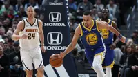 Stephen Curry memimpin Warriors menghajar Nuggets pada lanjutan NBA (AP)