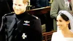 Bila diperhatikan ketika pemberkatan berlangsung, usai Pangeran Harry menyatakan kesanggupannya menikahi Meghan, sejumlah undangan yang hadir dalam ruangan Kapel St. George tertawa kecil.