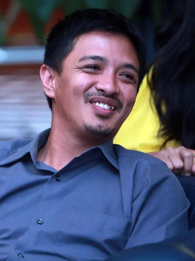 [Bintang] Eza Yayang dan TOP