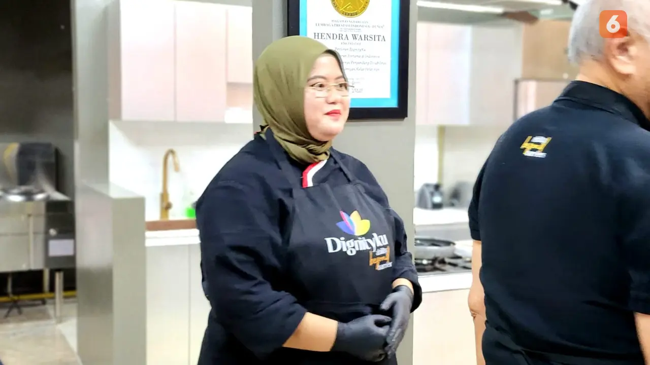 Cerita Chef Zahwa Ajarkan Anak-Anak Disabilitas di DignityKu untuk Jadi Juru Masak Profesional.
