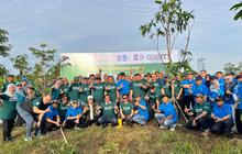 IKA ITS Perkuat Penghijauan Kampus dengan Kebun Buah Alumni