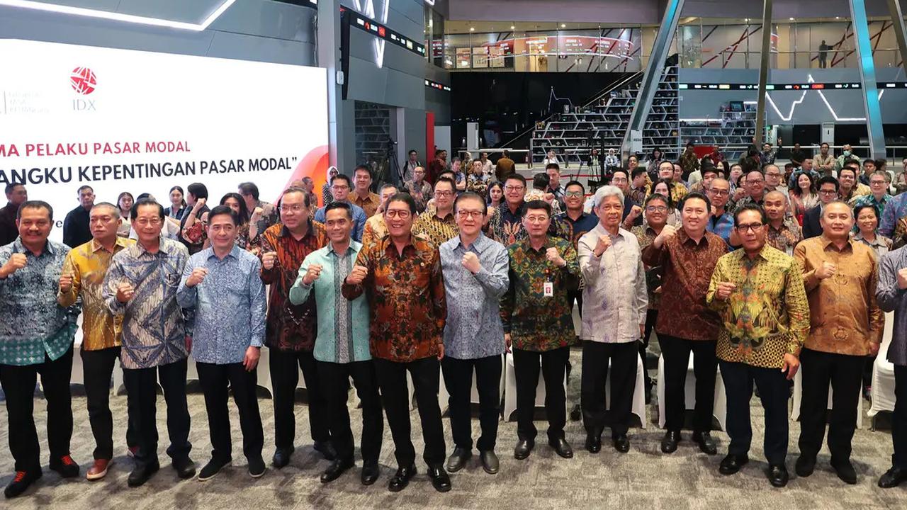 Sinergi OJK dan Pelaku Pasar, IHSG melesat 4%