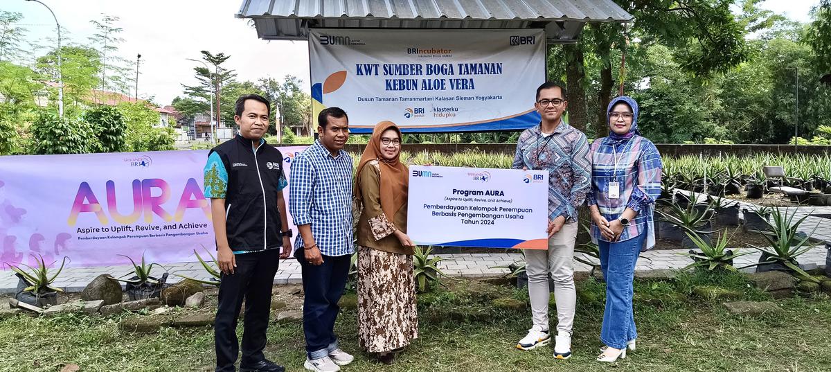 BRI Salurkan Bantuan CSR untuk KWT Sumber Boga Tamanan