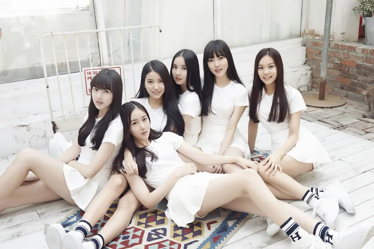 Jungkalkan Taeyeon, GFriend Makin Bersinar di Music Bank