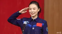 Astronot Wang Yaping menjadi wanita China pertama yang ditugaskan menjalani misi ruang angkasa (AFP)