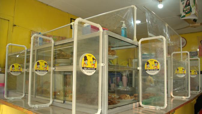 Warteg percontohan yang mengaplikasikan protokol kesehatan. (dok. Wahyoo/Dinny Mutiah)