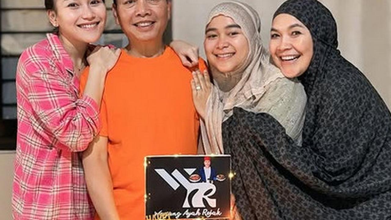 Potret Perayaan Ultah Sederhana Ayah Ojak dengan Kue Menggemaskan di Rumah, Ayu Ting Ting Panjatkan Doa
