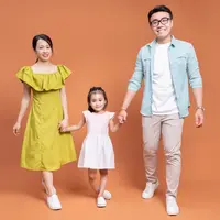 Beberapa pola asuh yang dianggap baik dan ampuh justru bisa membuat anak tidak mandiri dan sulit dewasa sesuai usianya. (Foto dok: Freepik/timeimage).