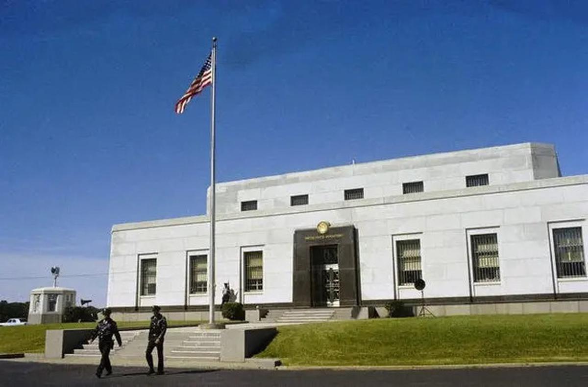 Berapa Luas Fort Knox? Tempat Penyimpanan 4.603 Ton Emas Batangan Milik AS