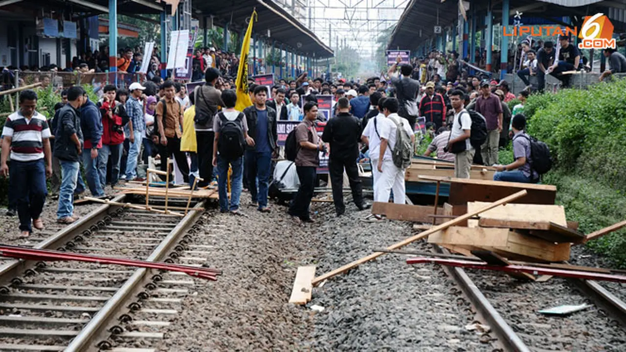 5-jam-diblokir130114c.jpg