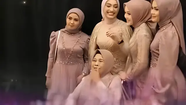 Santyka Fauziah dan Ibu Sule