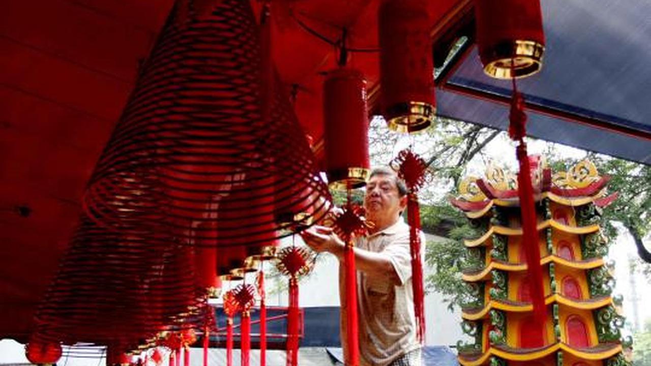 Jelang Imlek, Vihara Amurva Bhumi dipercantik
