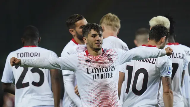 FOTO: Ante Rebic Cetak Hattrick, Satu Kemenangan Lagi AC Milan Amankan Tiket ke Liga Champions - Brahim Diaz