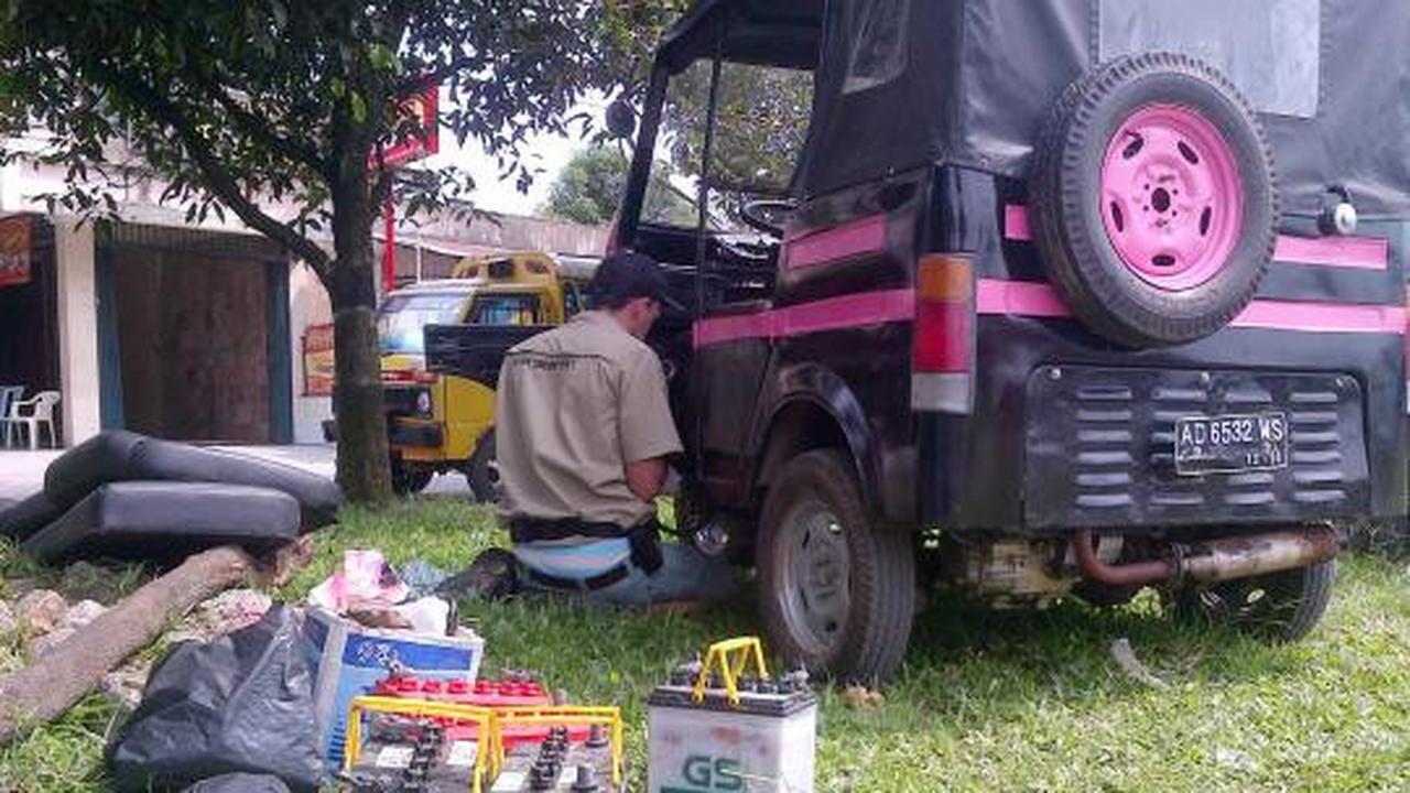 75 turis akan konvoi naik bajaj dari Medan sampai Bali