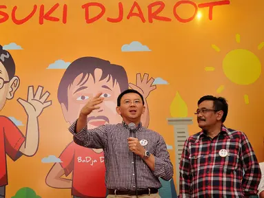 Cagub dan Cawagub DKI Jakarta Basuki Tjahya Purnama atau Ahok  bersama Djarot Saiful Hidayat saat menghadiri deklarasi relawan perempuan Badja Darma di Jakarta, (23/10). (Liputan6.com)