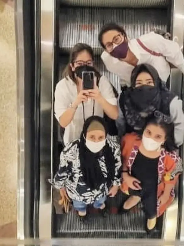 Cindy Fatikasari dan Novita Angie (Instagram/novitaangie)