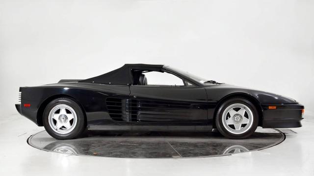 Ferrari Testarossa