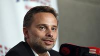 Senyum Giorgio Furlani saat Diprotes Fans AC Milan Picu Kemarahan Besar