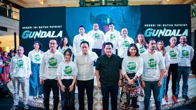 Jagat Sinema Bumilangit mempersiapkan tujuh film yang akan berada dalam jalinan film yang berada di dalam satu cerita.