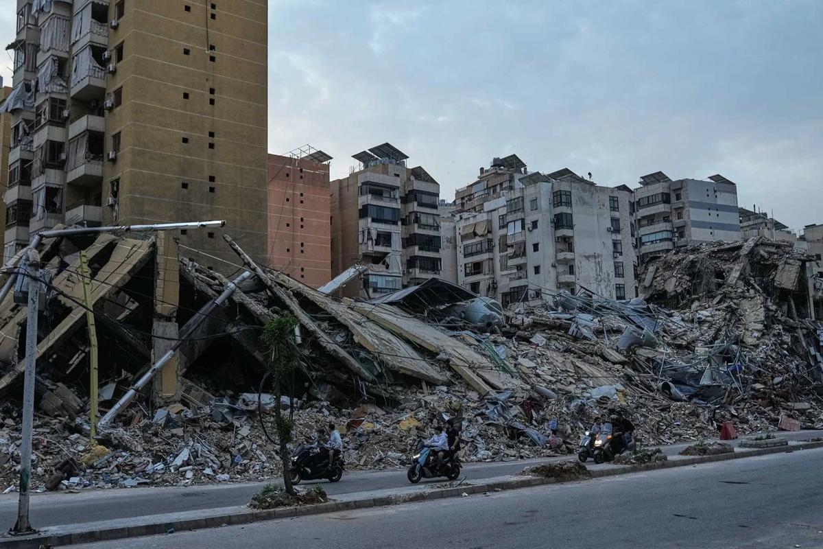 FOTO Warga Lebanon Kembali dari Pengungsian Setelah Gencatan Senjata