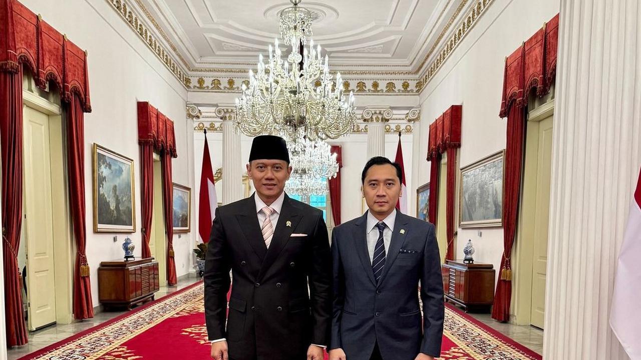 Cantiknya Annisa Pohan & Aliya Rajasa Berkebaya Kembar