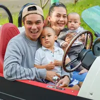 Baim Wong ungkap sosok sang kakak yang jarang terlihat (Instagram/baimwong)