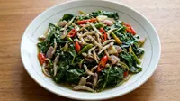 Resep Tumis Daun Pepaya Teri yang Gurih dan Tidak Pahit