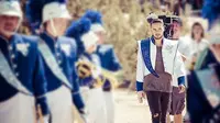 Momen Liam Payne Berbagi Kolam dengan Teman-teman Pria