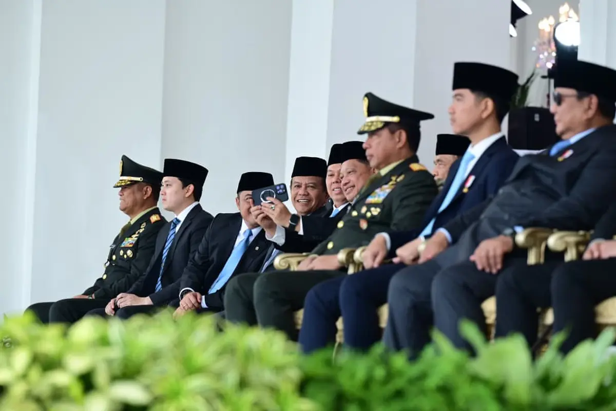 Mendagri Muhammad Tito Karnavian menghadiri Upacara Praspa TNI dan Polri Tahun 2026 di halaman depan Istana Merdeka, Jakarta, Rabu (22/7/2026).