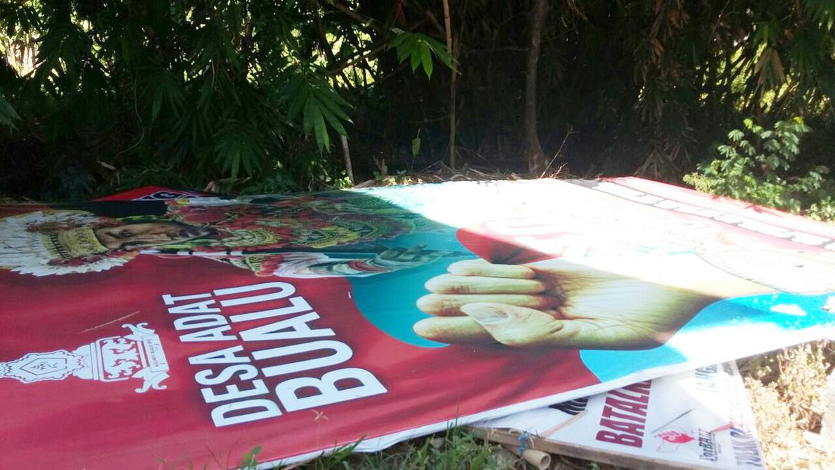 Ada Munaslub Golkar, Baliho Anti-Reklamasi Benoa Bergelimpangan